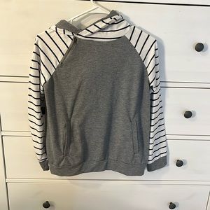 Gray and white formal shirt